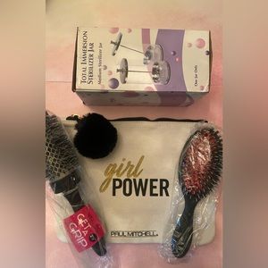 Barbicide Jar,Cosmetic Bag , round brush & dressing brush